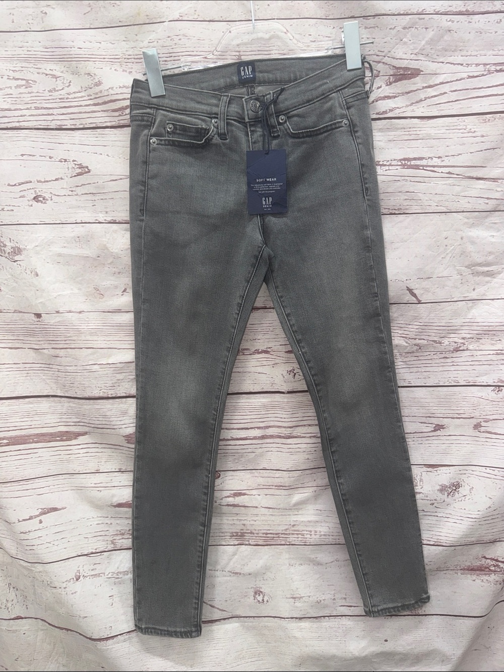 GAP Women's Gray Skinny Jeans — Slim High-Rise Style